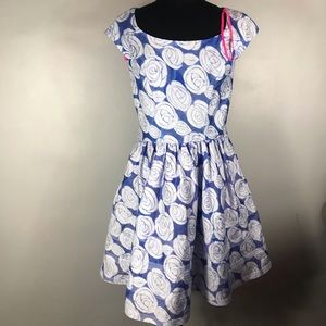 Betsey Johnson Puffy Flare Dress Size 4